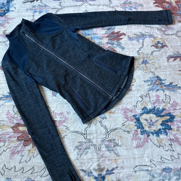 Lululemon Forme Jacket Size 4/XS - Picture 5 of 5